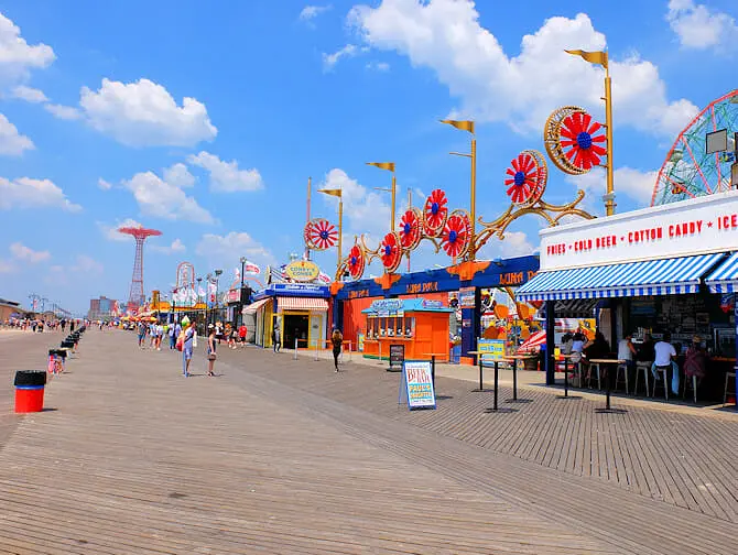 Hvad skal man se på Coney Island - Boardwalk