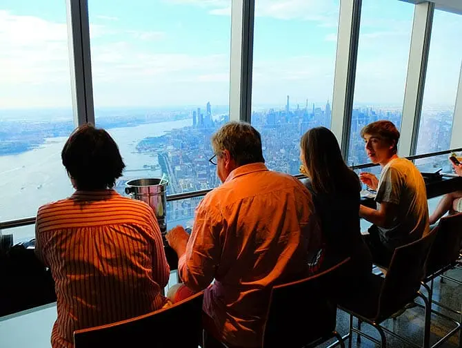 One World Observatory billetter - Bar