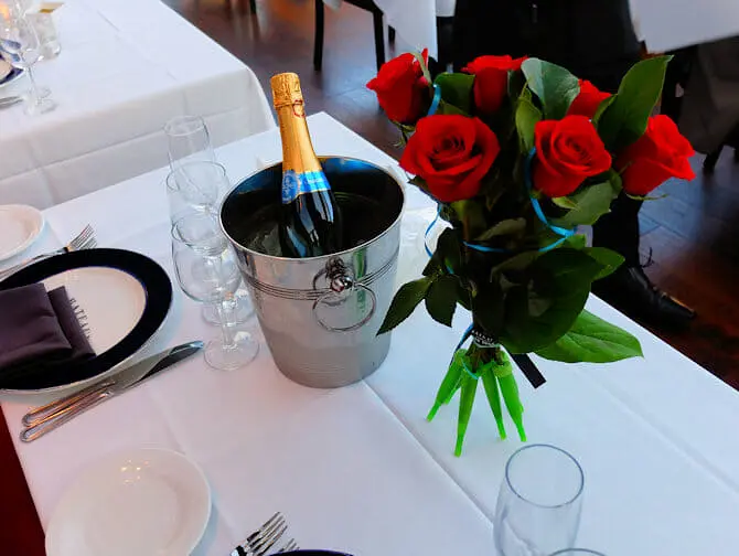 Valentines Dinner Cruises in New York