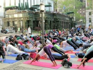 Gratis yoga i Bryant Park