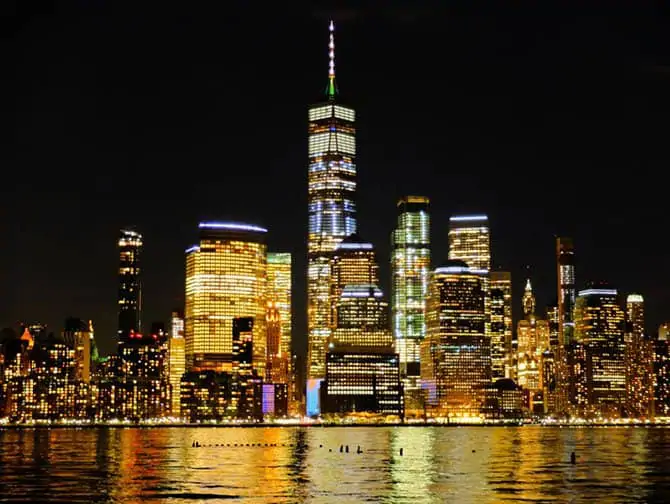 Freedom Tower / One World Trade Center - Aften