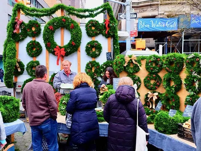 Markeder i New York - Julekranse på Union Square