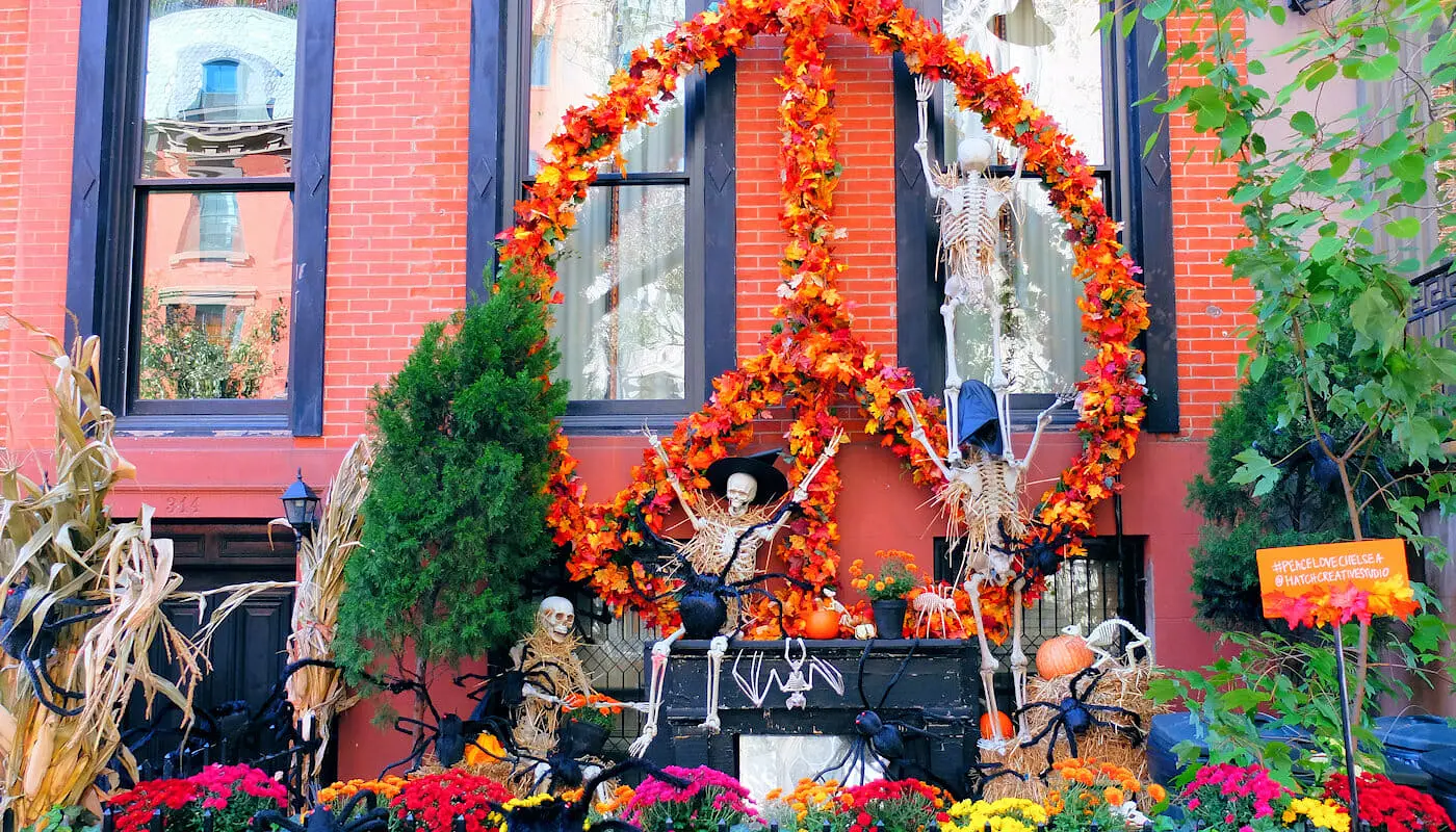 Halloween i New York - Pyntede huse