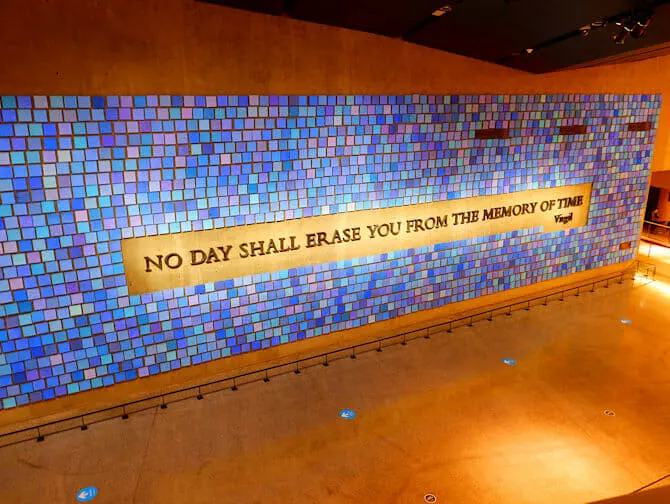 9/11 Museum i New York - Memorial Wall