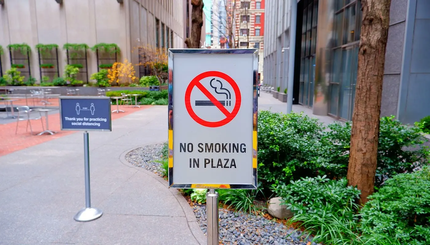Rygning i New York - Rygning forbudt i parker