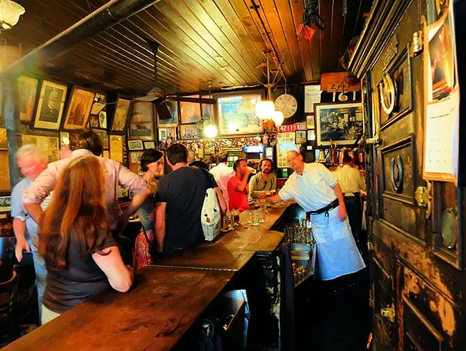 Guidet tur til hemmelige speakeasy barer i New York - Speakeasy