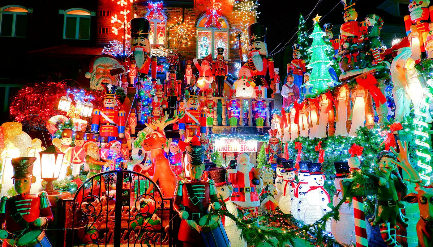 Dyker Heights Christmas Lights - Pynt