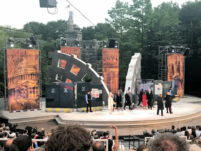 Shakespeare in the Park i New York billetter - Publikum
