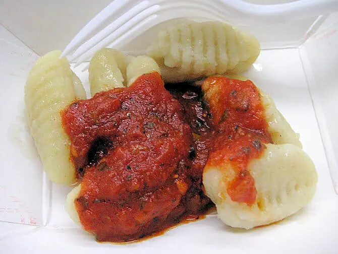Chinatown og Little Italy Food Tour - Smagsprøve