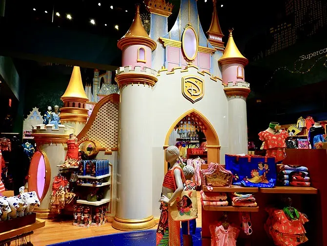 Disney Store på Times Square - Prinsesseslot