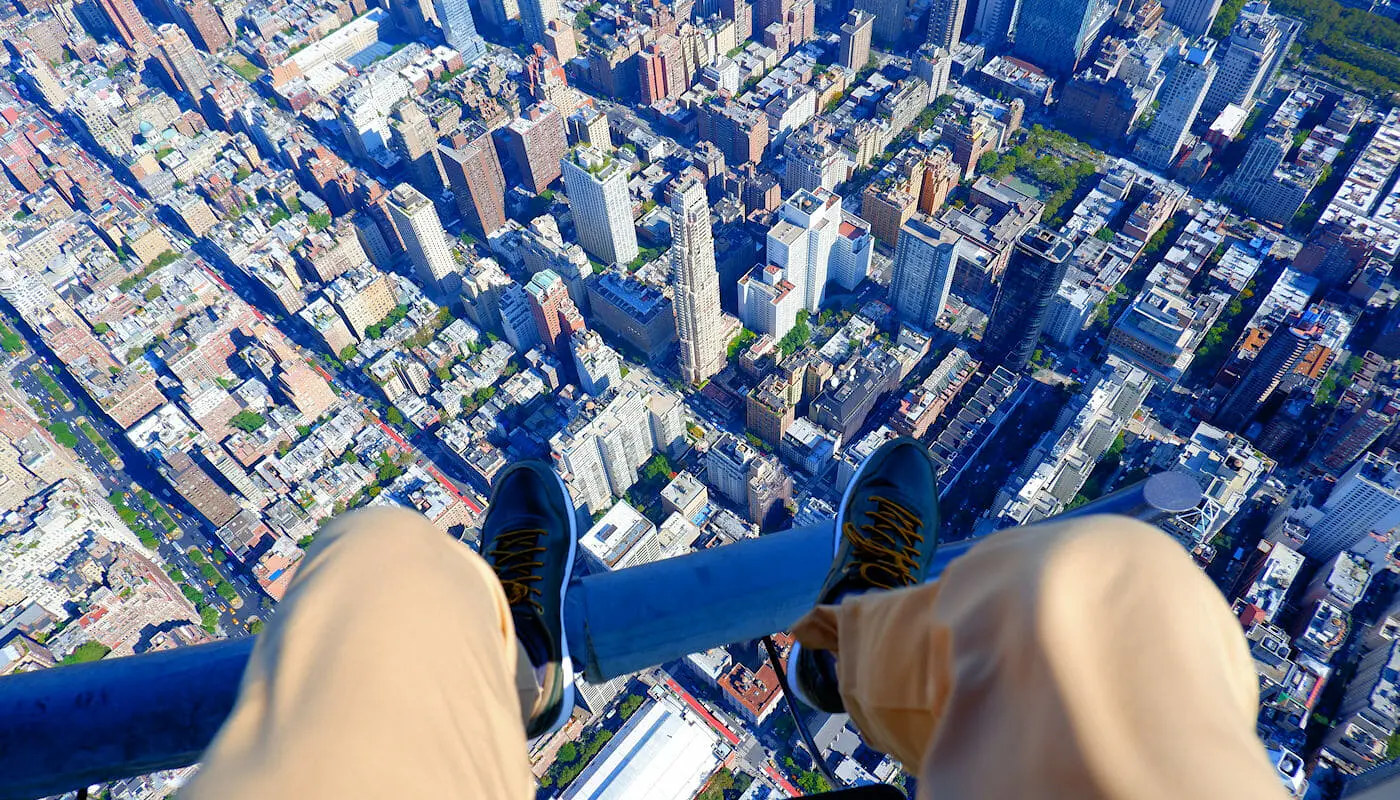 Helikoptertur uden døre i New York - Sko-selfie