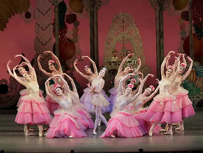 The Nutcracker i New York billetter - Blomster