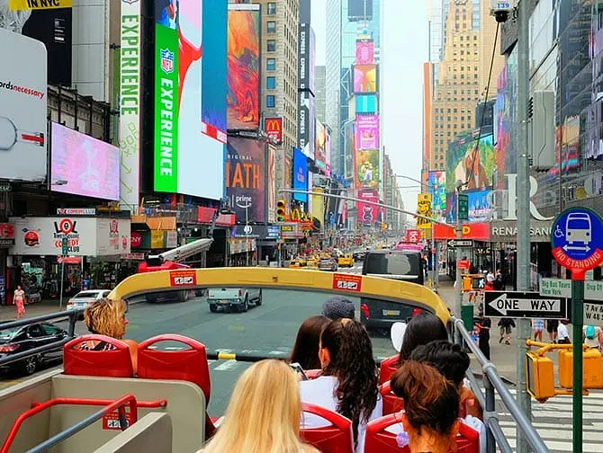 Forskellen på New York Sightseeing Day Pass og New York Pass- Hop-on-hop-off-bus