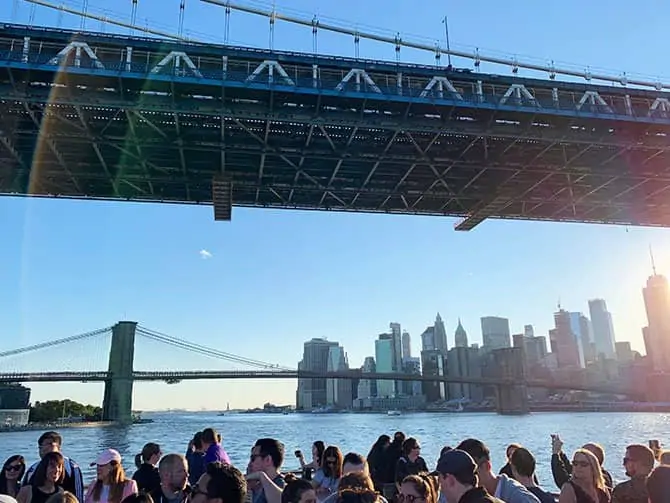Happy Hour Cruise i New York - Sejltur på East River