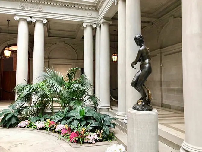 The Frick Collection i New York - Statue