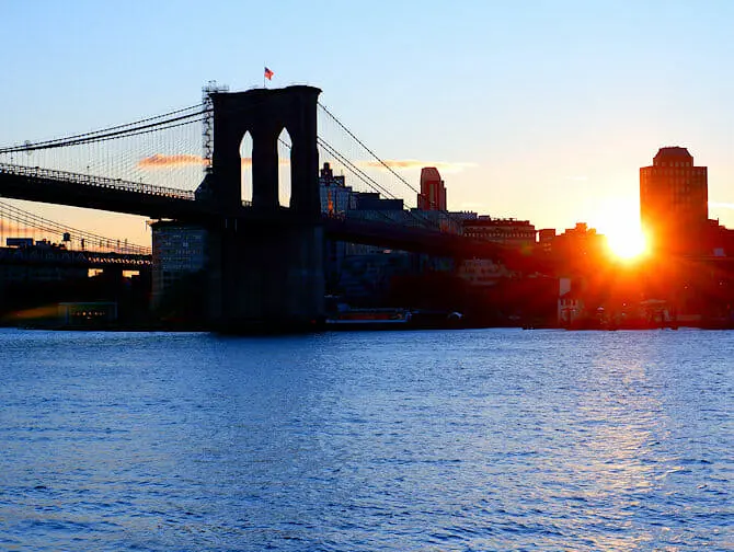 Hvad skal man se i South Street Seaport - Brooklyn Bridge