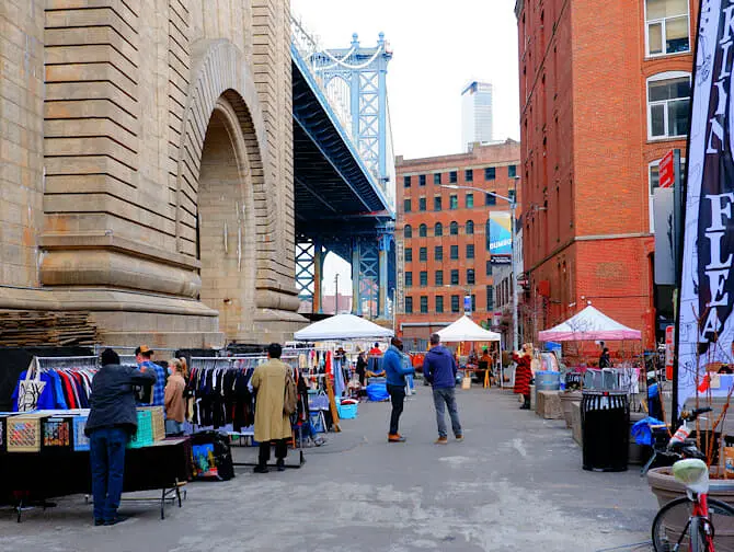 Loppemarkeder i New York - Dumbo Flea Market Brooklyn