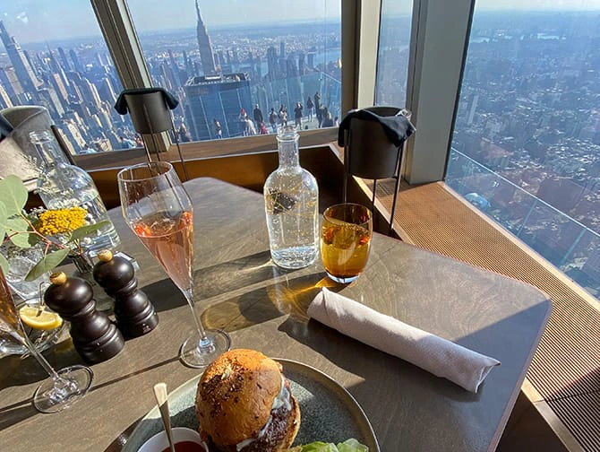 Bedste burger i New York - Peak