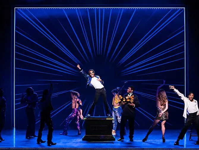 MJ The Michael Jackson Musical Broadway billetter - Præstationen