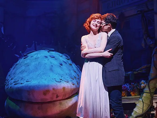 Little Shop of Horrors on Broadway billetter - Seymour og Audrey