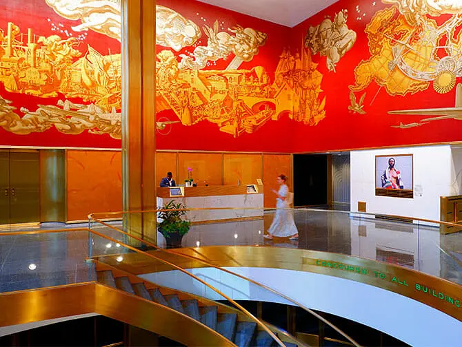 Rockefeller Center Tour - indeni 