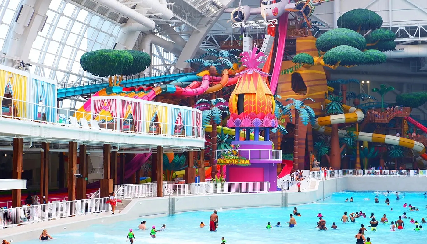 Pools i New York - DreamWorks Water Park
