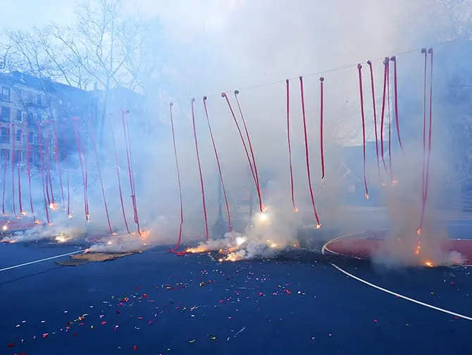 Kinesisk nytår i New York - Chinese New Year Firecracker Ceremony