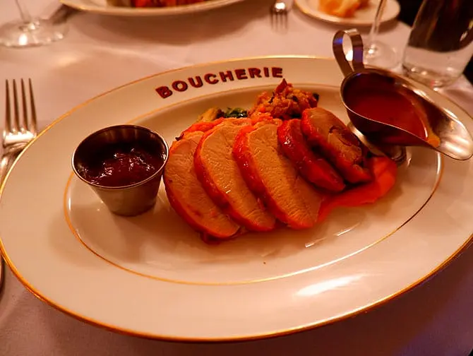 Romantiske restauranter og barer i New York - La Grande Boucherie mad