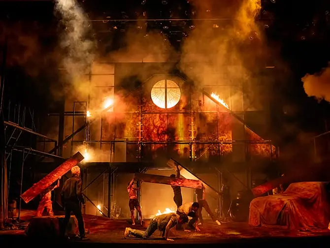 The Outsiders Broadway billetter - scene
