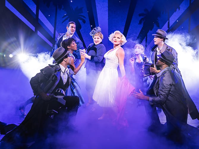 SMASH Broadway billetter - Bombshell