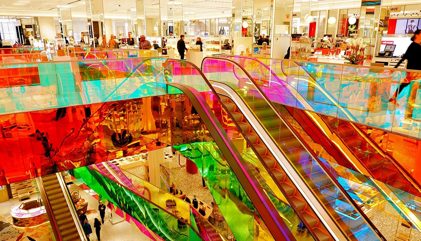 Shopping på Fifth Avenue - Saks Fifth Avenue