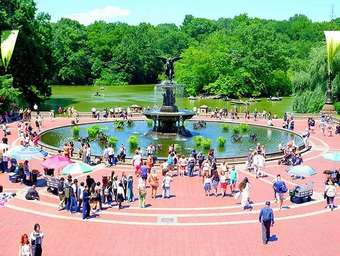 Cykeludlejning i New York med picnic - Cykel i Central Park