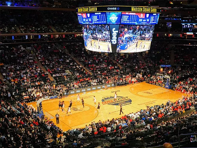 College Basketball i New York - Madison Square Garden