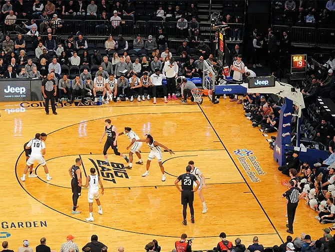 College Basketball i New York