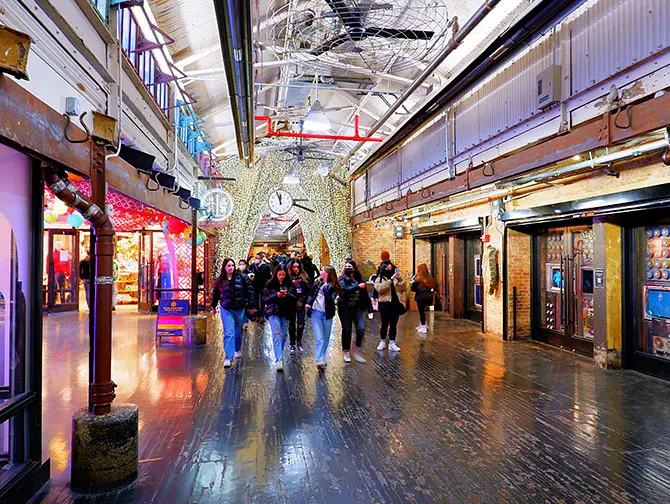 Chelsea Market i New York - Tidligere kiksfabrik omdannet til marked