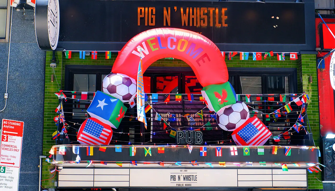 Bedste sportsbarer i New York - Pig 'n Whistle