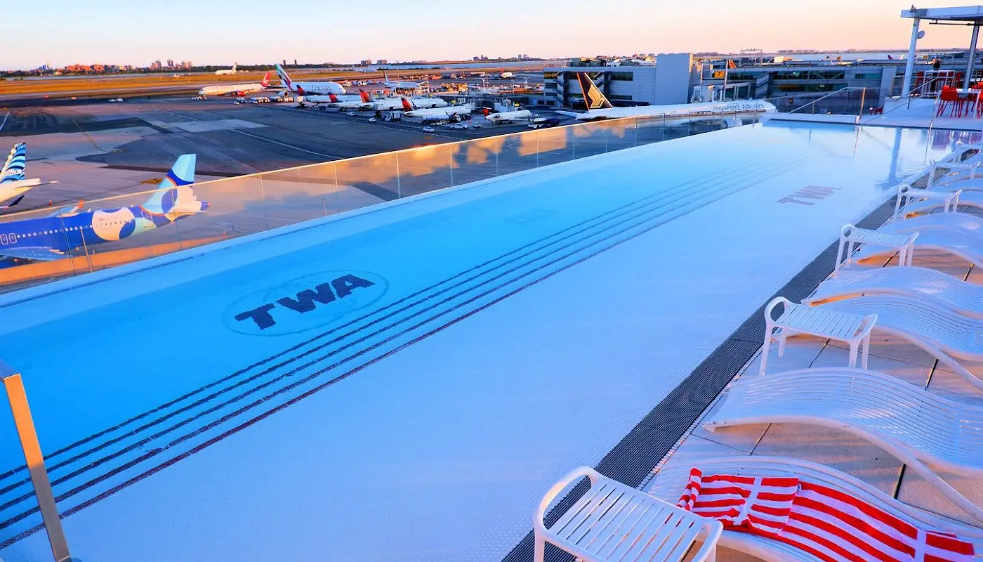 JFK Airport - TWA-bassin