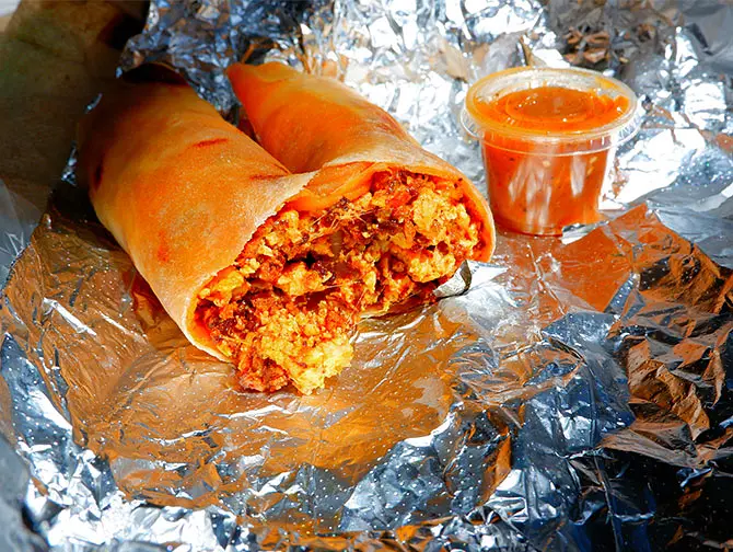 Morgenmad i New York - Morgenmadsburritos hos Los Tacos No. 1